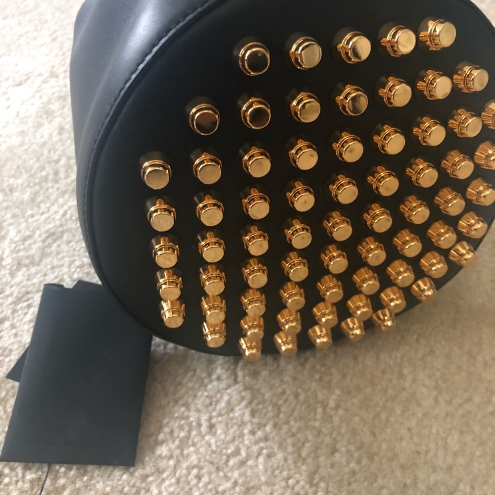 Alexander “Bucket” cross body bag